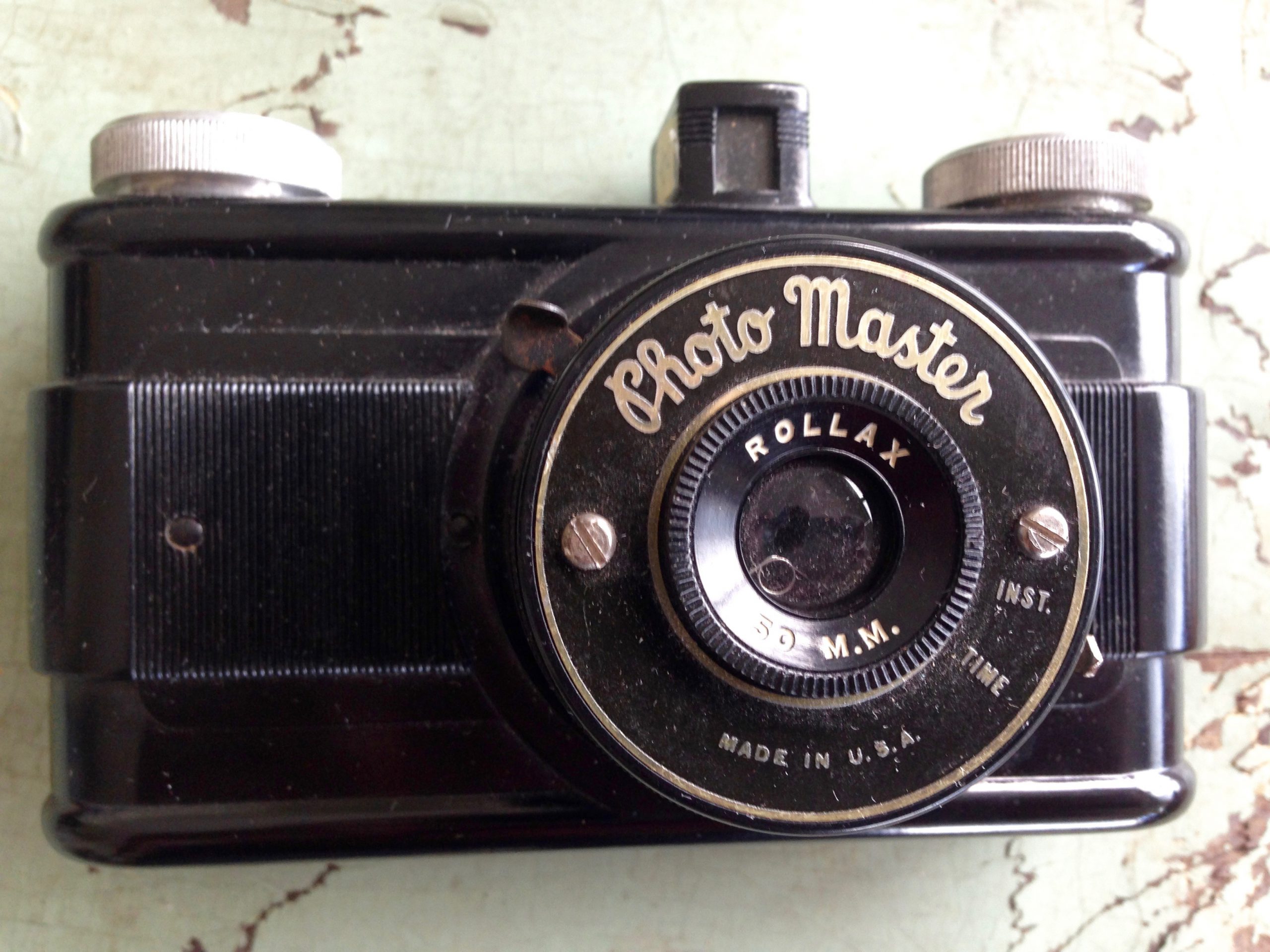 Photo Master Miniature Bakelite Cameras by Monarch MFG Co., c. 1940