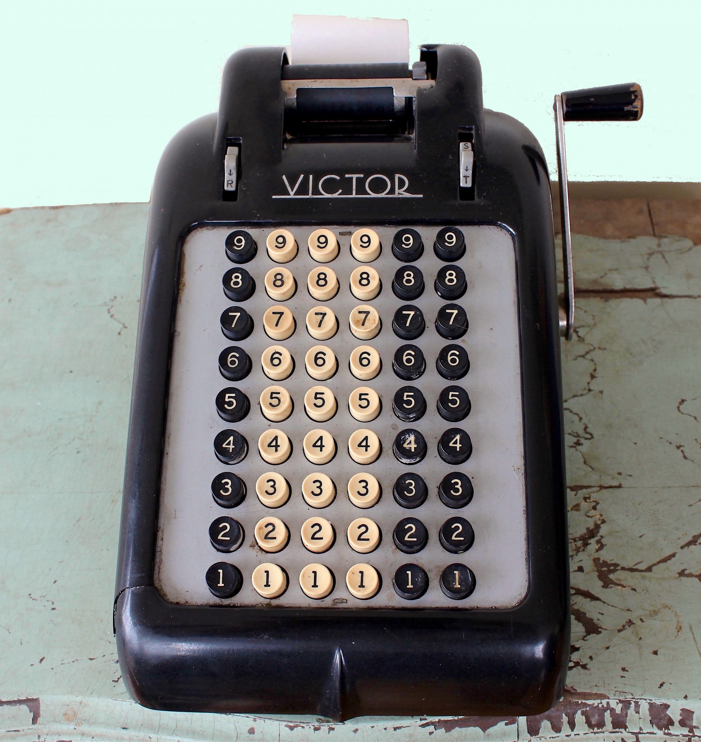 Victor Adding Machine Co., est. 1918 - Made-in-Chicago Museum