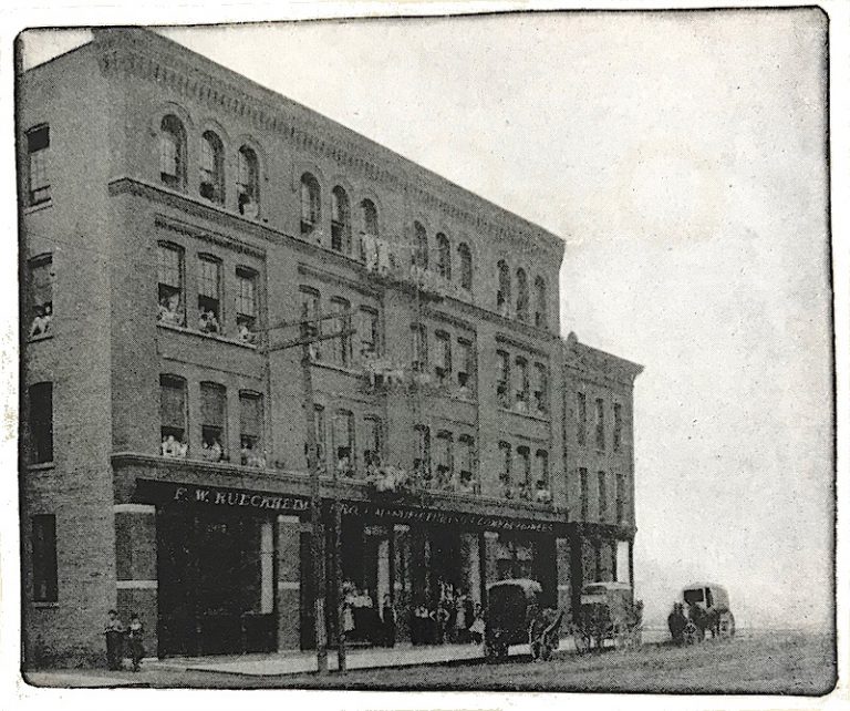 The Cracker Jack Co., est. 1871 MadeinChicago Museum