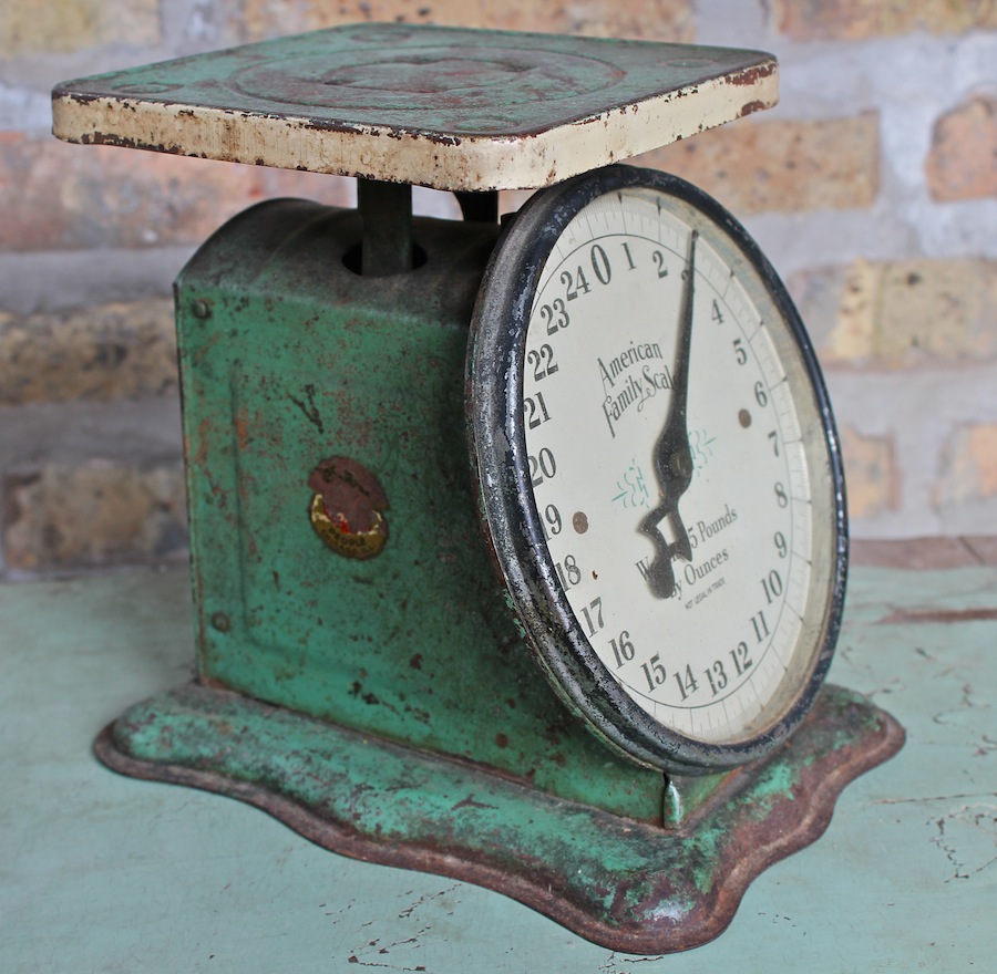 Vintage Scale, White American Family Scale, Kitchen Scale