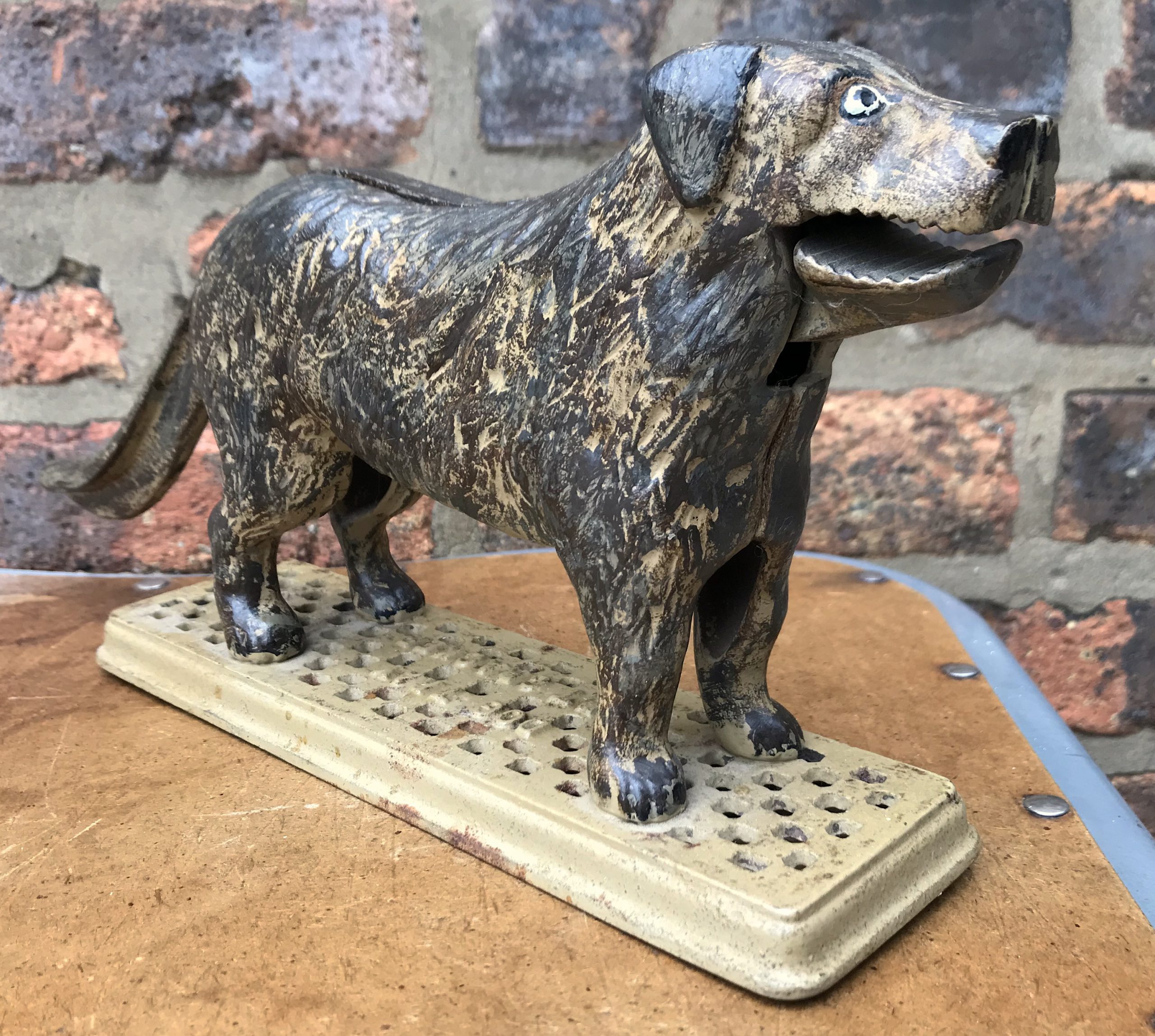 Rustic Cast Iron Dachshund Hot Dog Design Small Pet Feeder with 2